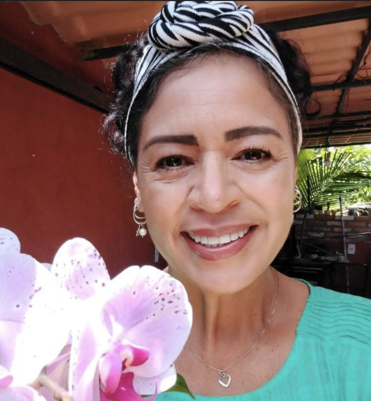 Dênia Freitas